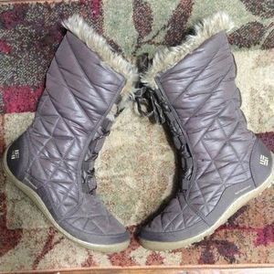 "Columbia" Powder Summit II        Mid Omni Grip Insulated Boots